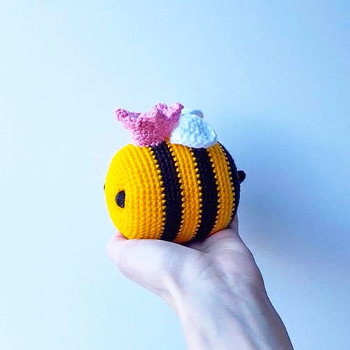 Crochet Bee PDF Amigurumi Free Pattern