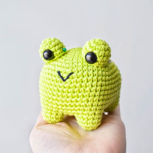 Little Crochet Frog Amigurumi Free PDF Pattern