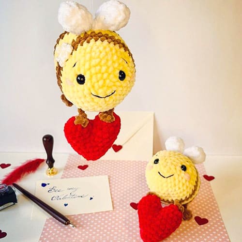 Crochet Bee Valentine's Day amigurumi free patterns PDF