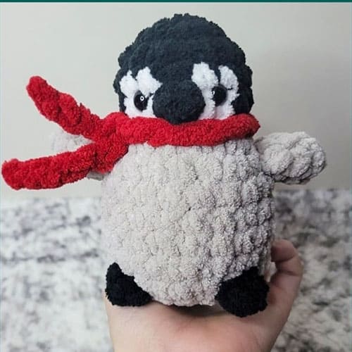 Free pudgy baby crochet penguin pattern PDF