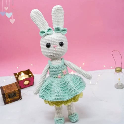 Amigurumi bunny freya free pattern