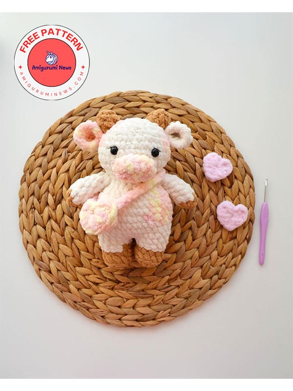 Bella the amigurumi cow free pattern (2)