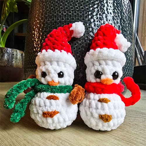 Free crochet mini snowman pattern pdf