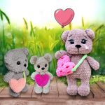 Free crochet teddy bear with heart pattern