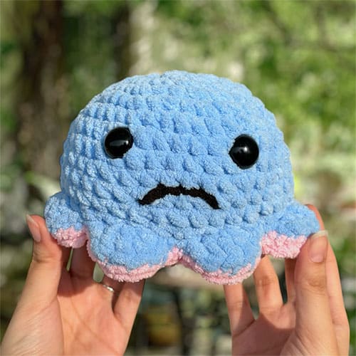 Happy and sad mod crochet octopus free pdf pattern