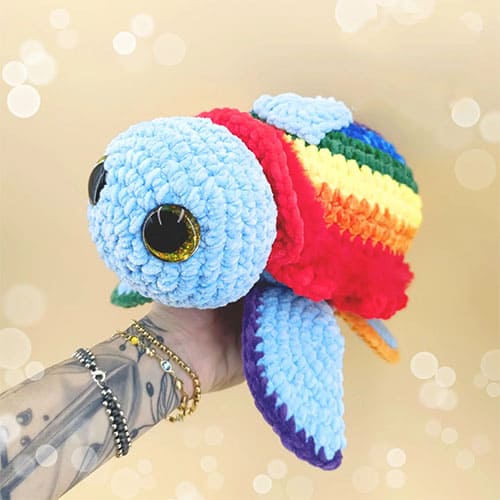 Rainbow sea turtle crochet free pattern