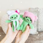 Crochet amigurumi smiski