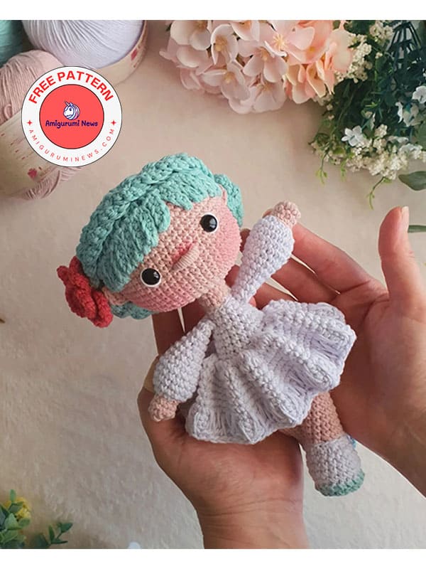 Dahlia the crochet doll pattern (2)