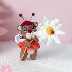 Crochet spring bear with wings free amigurumi pattern