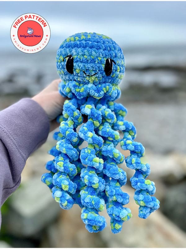 Low sew 2 in 1 crochet jellyfish free amigurumi pattern (2)