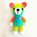 Crochet rainbow bear amigurumi free pattern