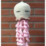 Easy crochet jellyfish for beginners free pattern