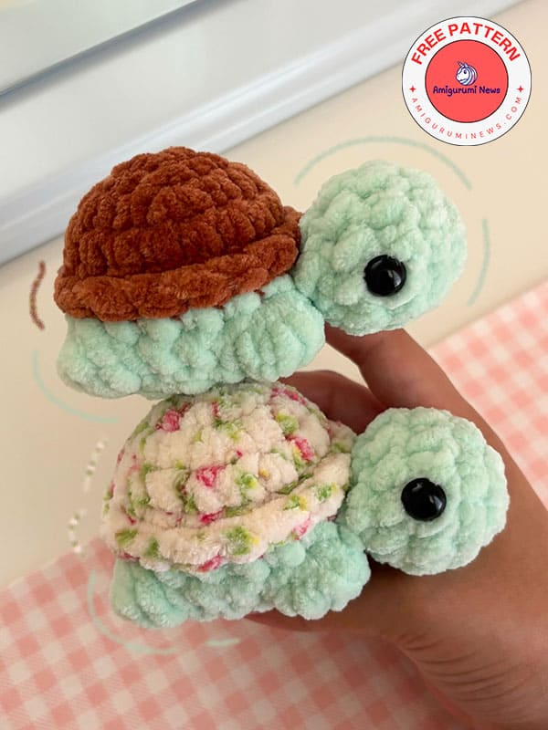 Tiny No-Sew crochet turtle free amigurumi pattern (3)