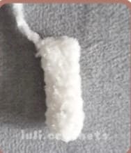 crochet-cat-keychain-tail