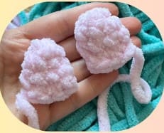 crochet-sylveon-small-ears