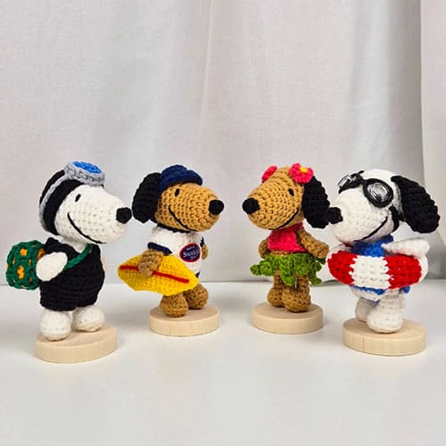 summer-outfits-with-crochet-snoopy-dog