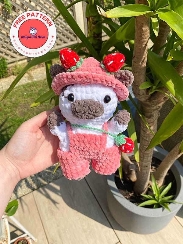 crochet-strawberry-cow-plush-pattern-free-pdf (2)
