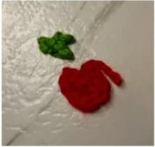 crochet-strawberry-cow-strawberry-aplique