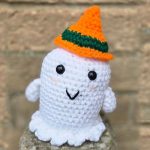 Mystie the crochet ghost pattern