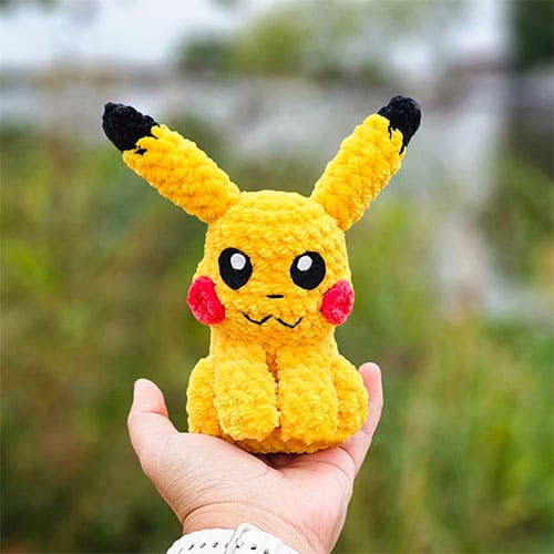 Pika the little crochet pikachu free pattern
