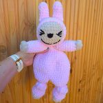 Easy crochet labubu snuggler free amigurumi pattern