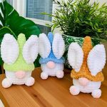 Handmade crochet bunny gnome lapin free amigurumi pattern (1)