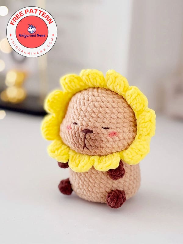 Soft and cutest sunflower crochet capybara free amigurumi pattern (2)