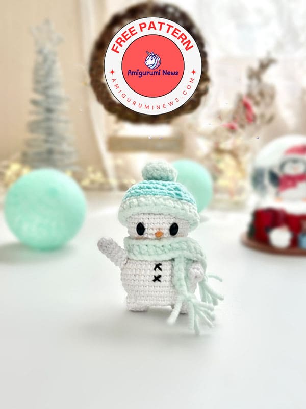 Crochet snowman with hat and scarf pattern (2)