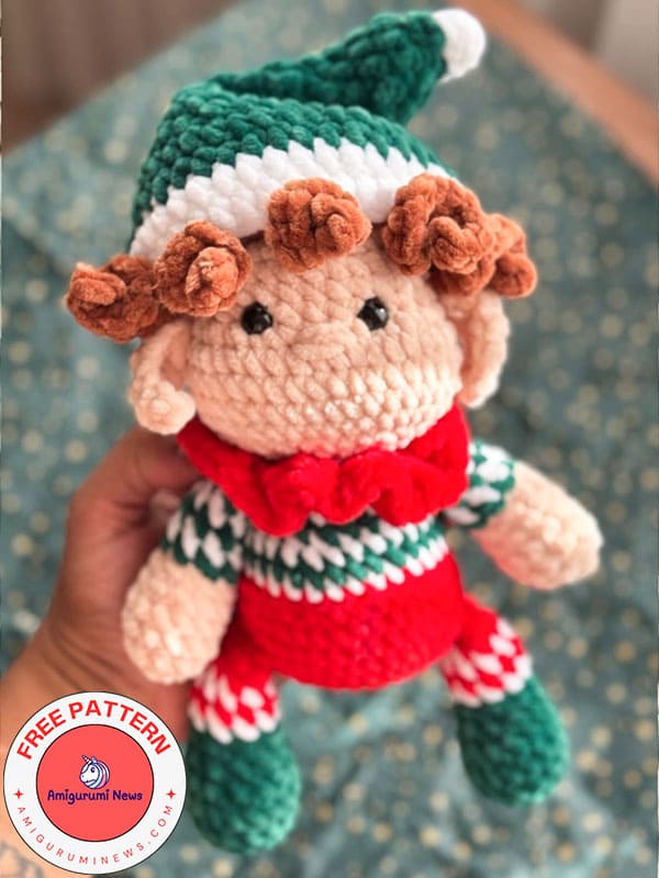 Free plush crochet christmas elf doll amigurumi pattern
