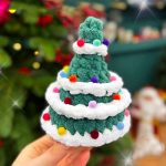 No sew crochet christmas tree plush free pattern