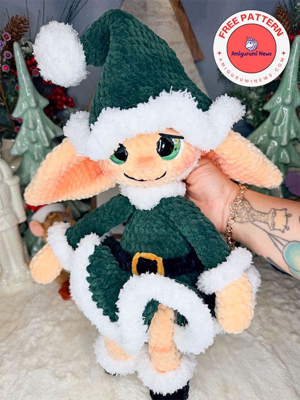Plushie miss santa crochet elf doll free amigurumi pattern