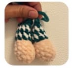 crochet-christmas-elf-arms