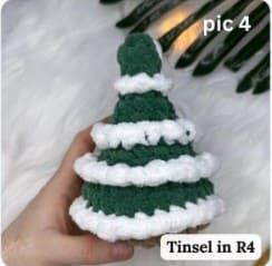 crochet-christmas-tree-tinsel-3