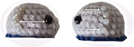 crochet-mouse-christmas-baubles-ears