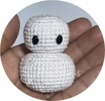 snowy-crochet-snowman-head