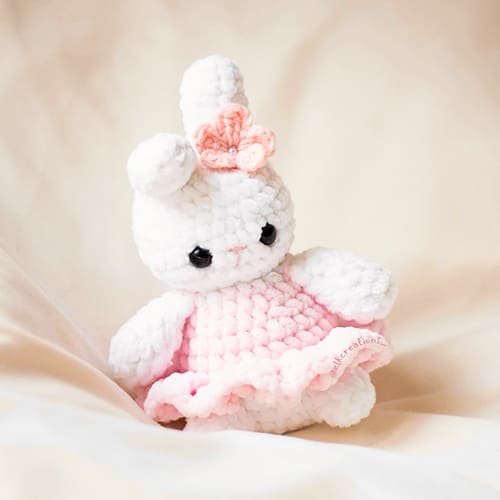 Chubby ballerina crochet plush bunny free amigurumi pattern (1)