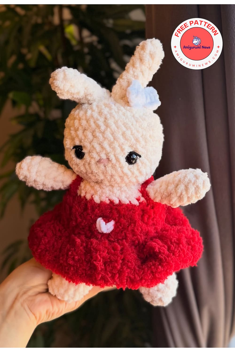 Chubby ballerina crochet plush bunny free amigurumi pattern (2)
