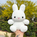 Free amigurumi crochet easter bunny pattern for beginners