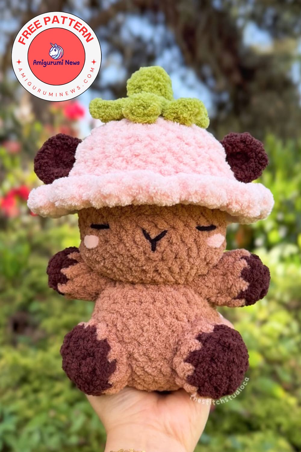 Free baby crochet capybara amigurumi pattern